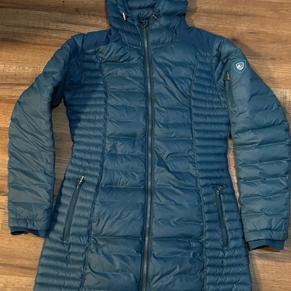 Beautiful Kuhl Women's size S Teal Puffer Coat in mint conditions - Picture 2 of 9